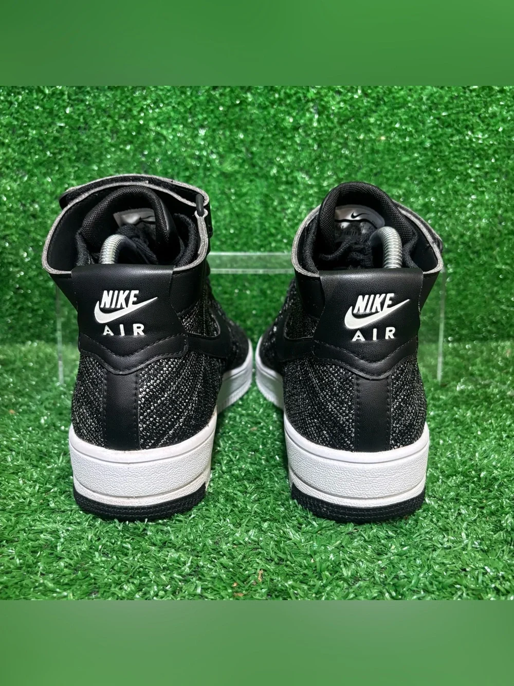 RARE Nike Air Force 1 Ultra Flyknit Mid ‘Oreo’ Womens 8 (6.5Y) 862824-001